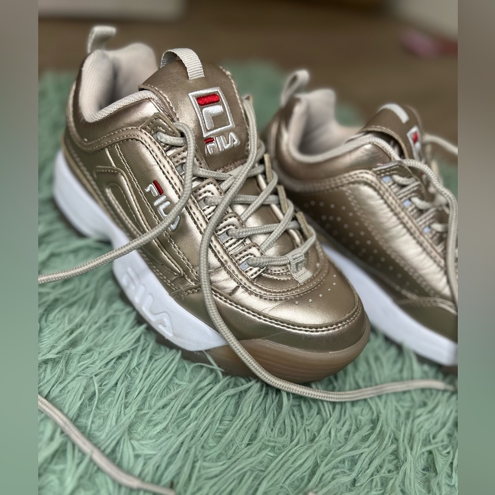 Gold limited edition Fila Sneakers